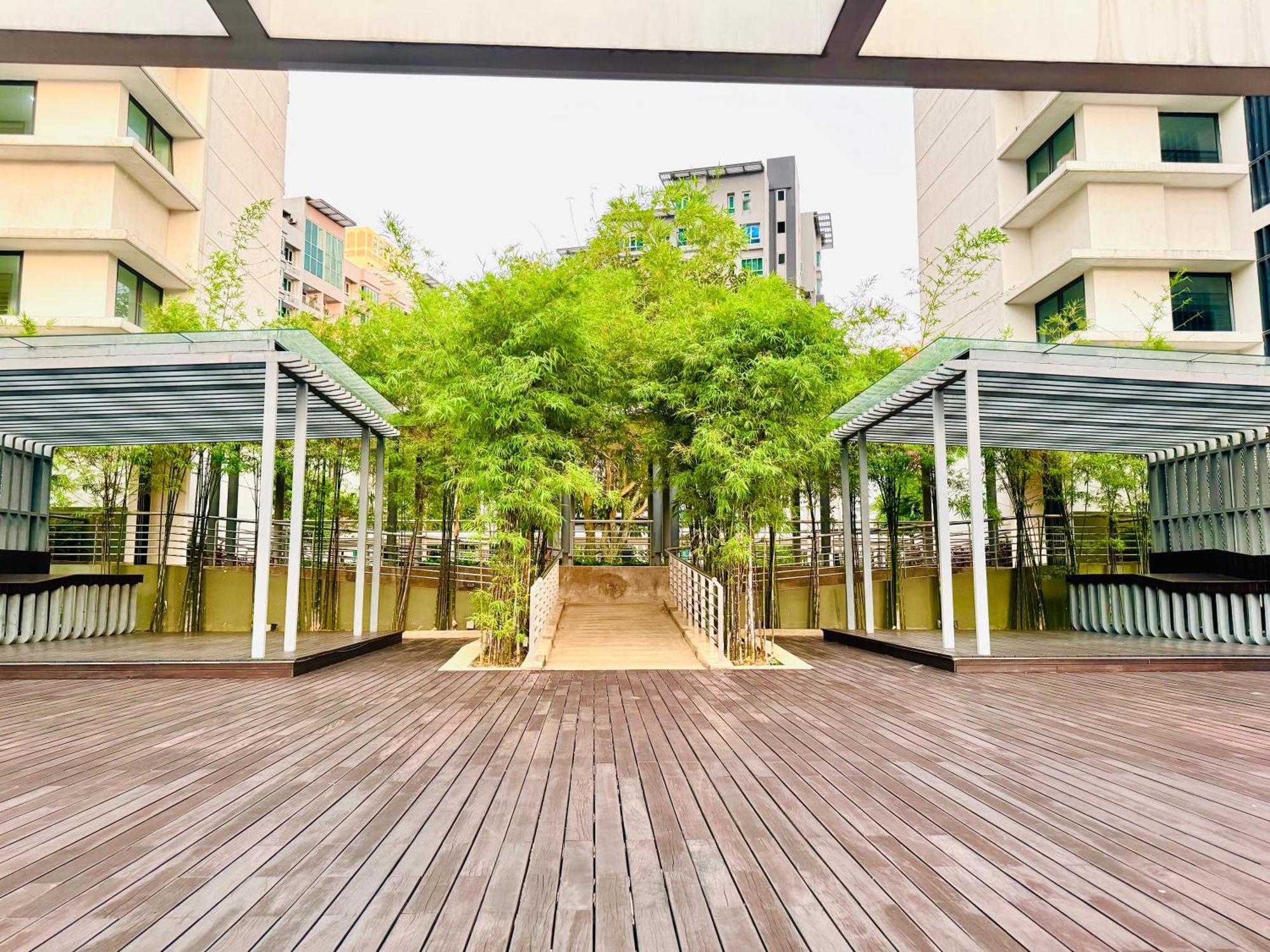 Velocity Residence At Sunway Mall Kuala Lumpur Exterior photo
